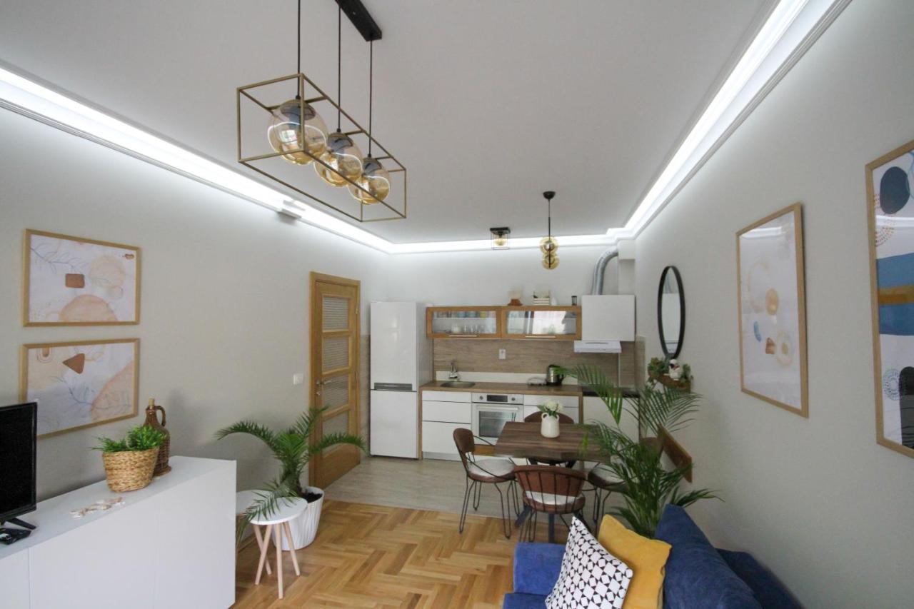 Laki Apartamento Tivat Exterior foto