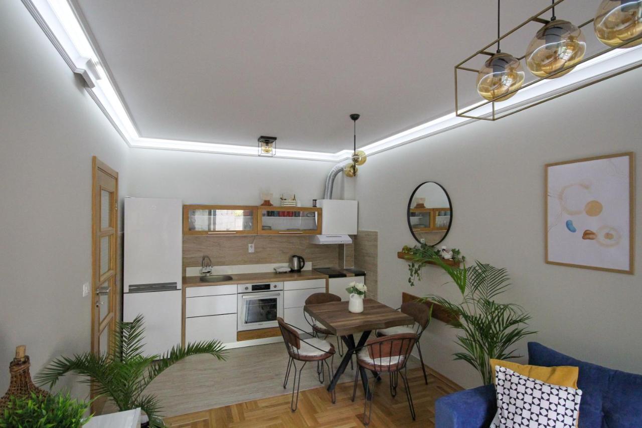 Laki Apartamento Tivat Exterior foto