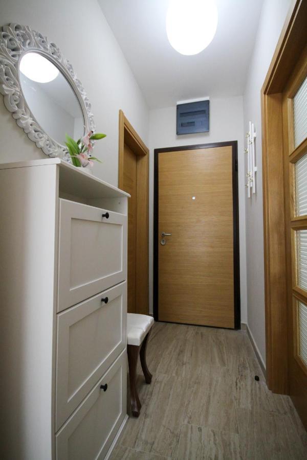Laki Apartamento Tivat Exterior foto
