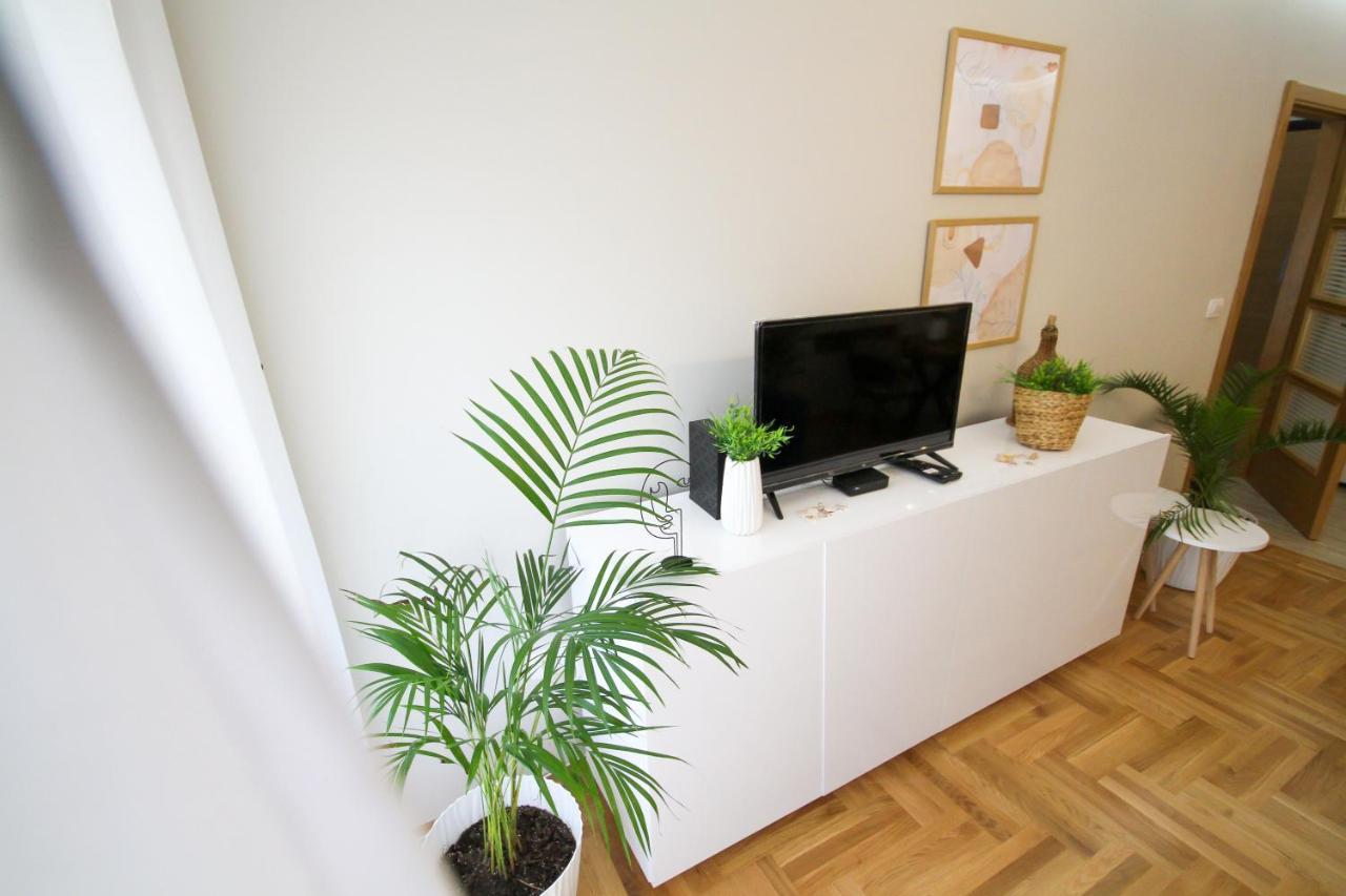 Laki Apartamento Tivat Exterior foto