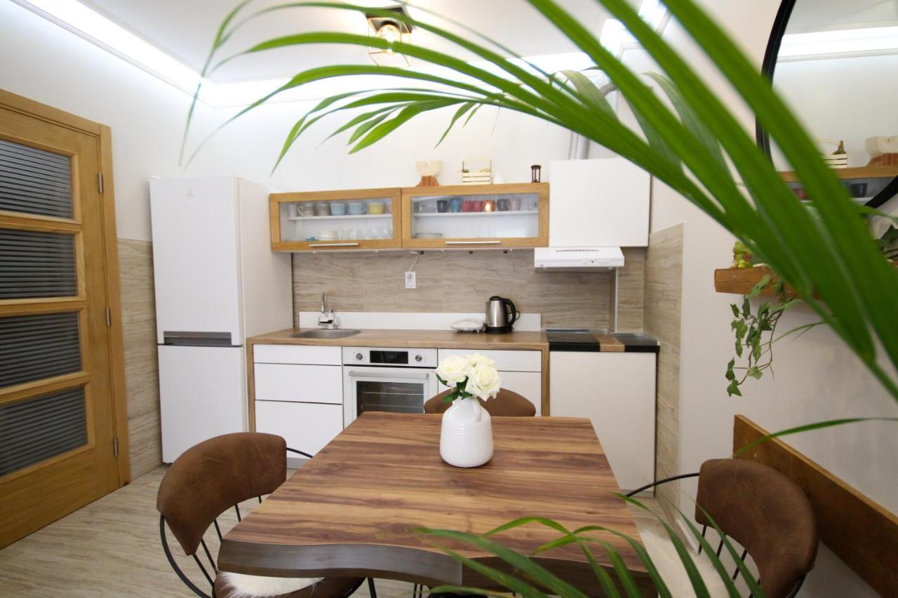 Laki Apartamento Tivat Exterior foto
